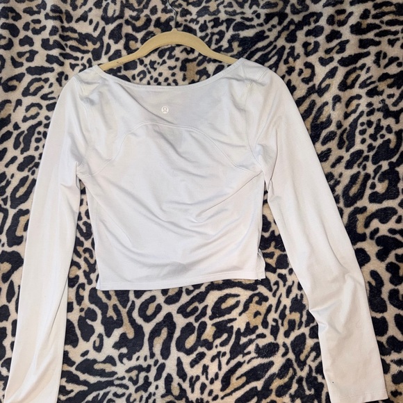 lululemon athletica White Long Sleeve Crop Top - Picture 2 of 3